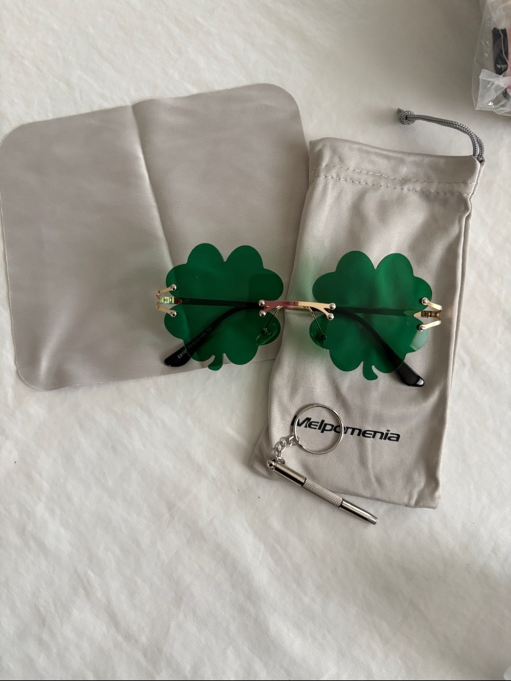 3 Pairs Shamrock 4 Leaf Clover  Green Rimless Sunglasses Glasses NIB Halloween